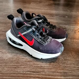 Kids air max interlock lite. Size 12.5. Great condition